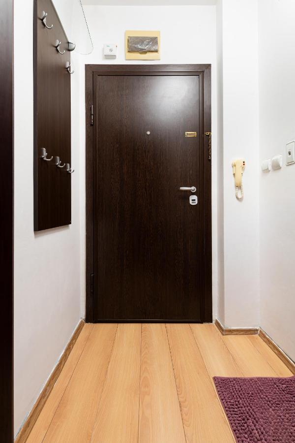 Lovely 1Bd Apartment Close To The Summer Theatre Plovdiv Esterno foto