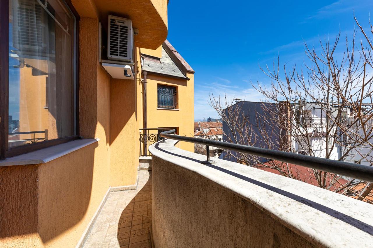 Lovely 1Bd Apartment Close To The Summer Theatre Plovdiv Esterno foto
