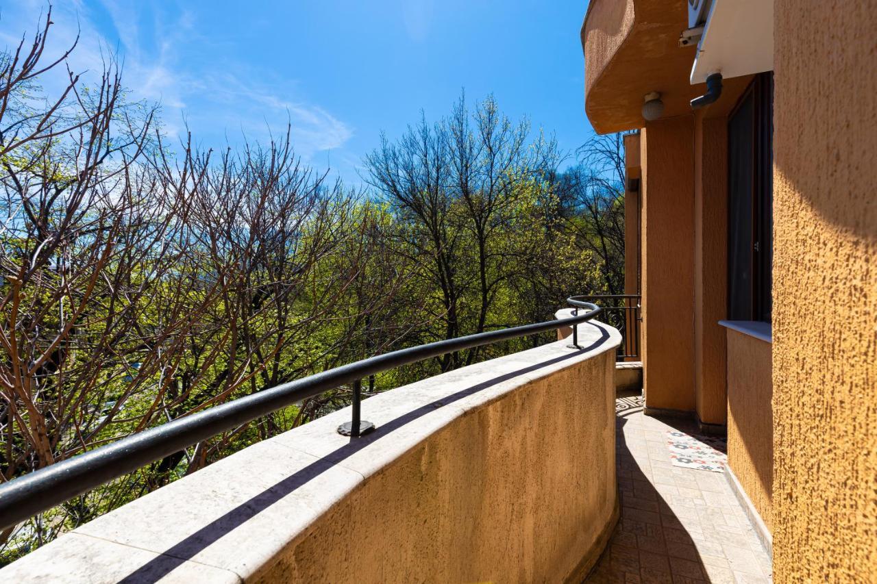 Lovely 1Bd Apartment Close To The Summer Theatre Plovdiv Esterno foto